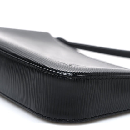 Epi Pochette Accessories NM Black