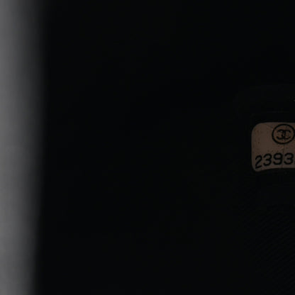 Caviar Quilted Medium Boy Flap Black