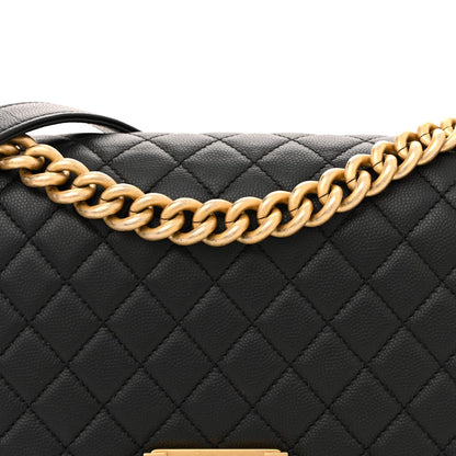 Caviar Quilted Medium Boy Flap Black